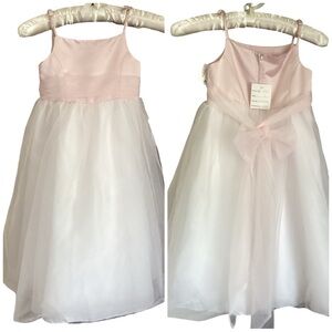 🚨Sale🚨!! NWT Beautiful Boutique Girls Party Dress Size 3